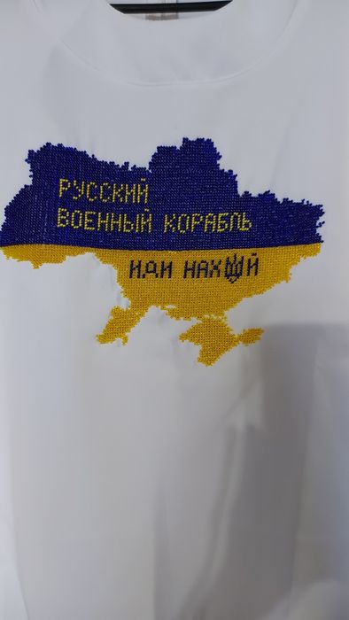 Продам.Блузка жіноча.