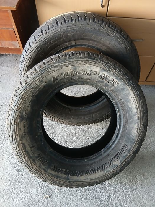 2 Pneus 235/70R16 Cooper 4x4