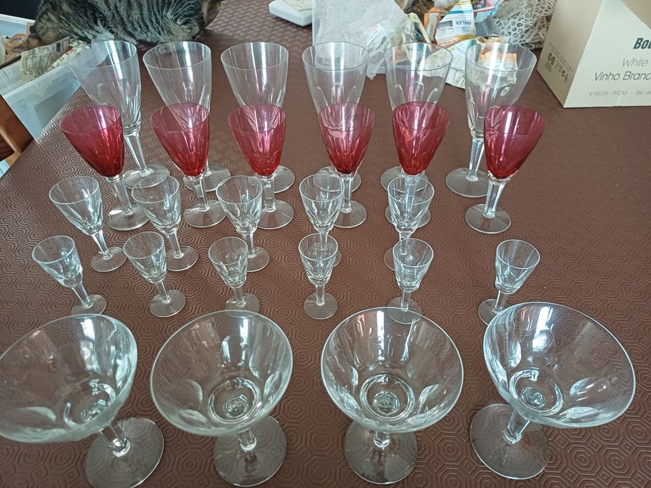 Taças de cristal antigas