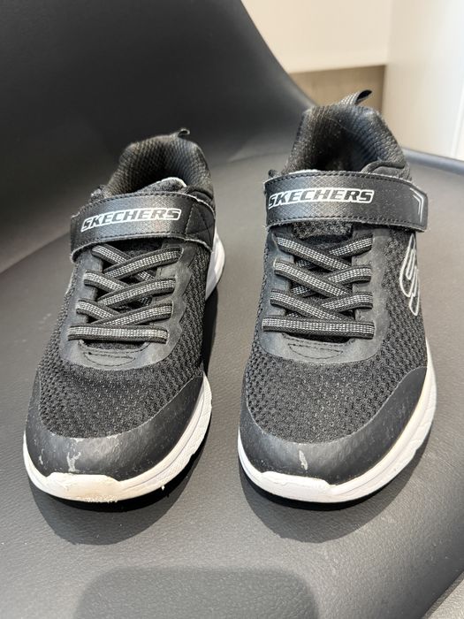 Кросівки для злопчика skechers