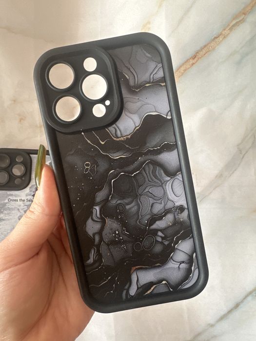 2 чохли на айфон 14 про макс