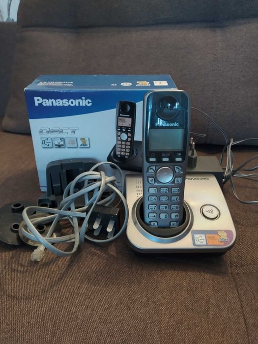 Радіотелефон Panasonic KG-TG7207UA