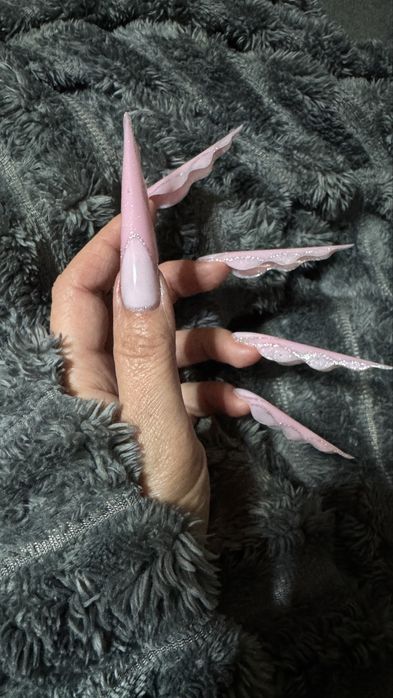 Манікюр, нарощення п-кт Молоді 17б