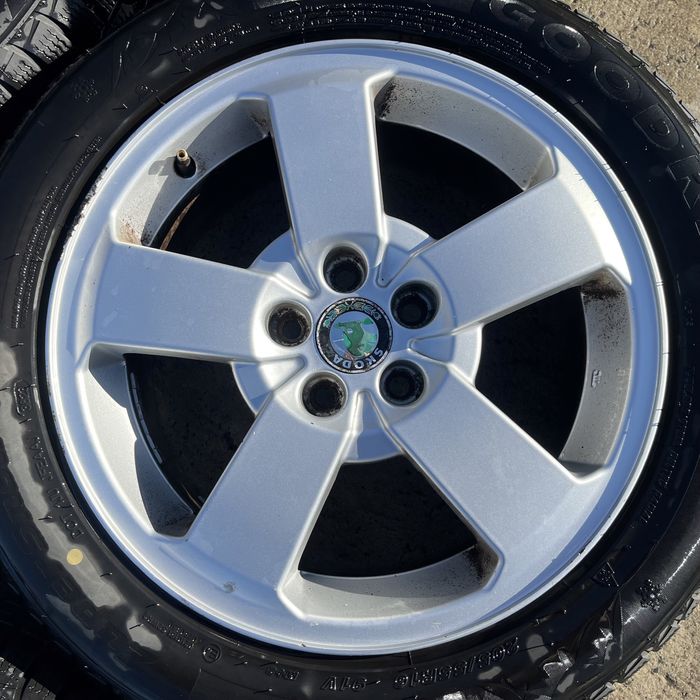 Диски Audi Volkswagen Skoda R16 Р16 5х100 5*100 ET42 6.1/2J 5x100