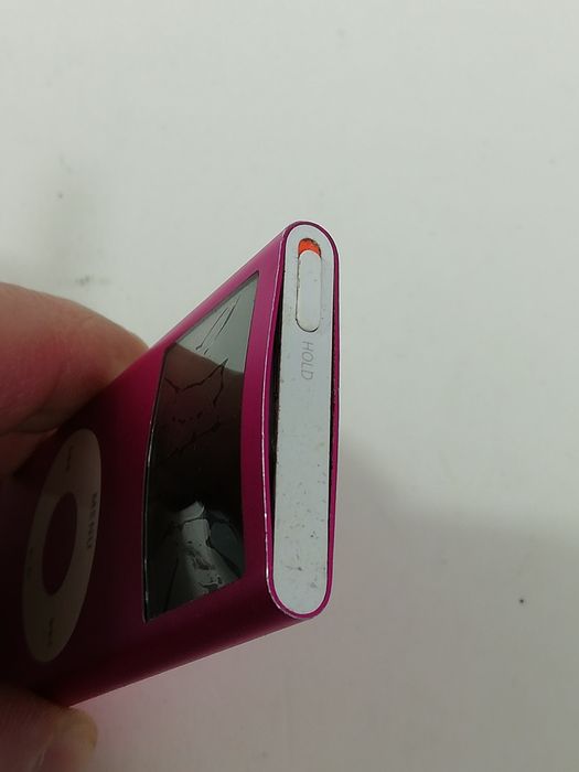 Apple iPod A1199 "4gb'