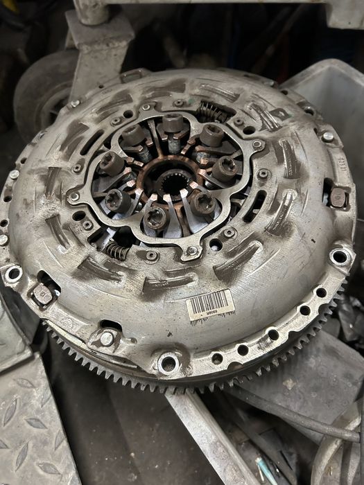 Koło dmumasowe master 3 2.3 dci tarcza docisk