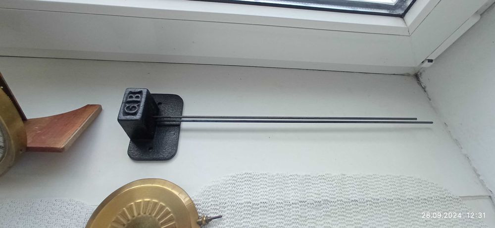 Годинниковий механізм+маятник+гонг, настінного годинника Junghans.