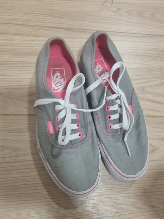 Buty wiosenne vans 38