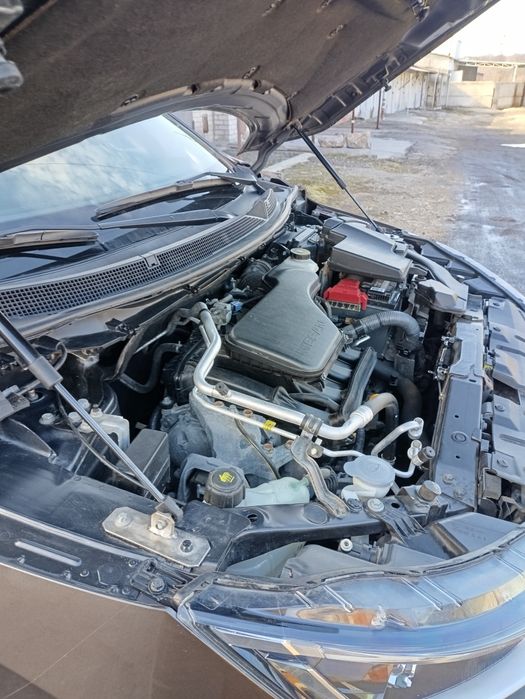 Nissan Qashgai j11 2018  года бензин 2.0 ,автомат,полный привод,