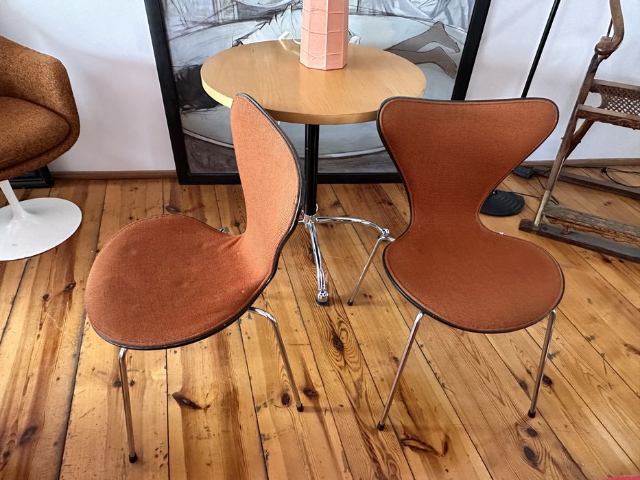Arne Jacobsen Series 7 krzeslo 3107 Fritz Hansen