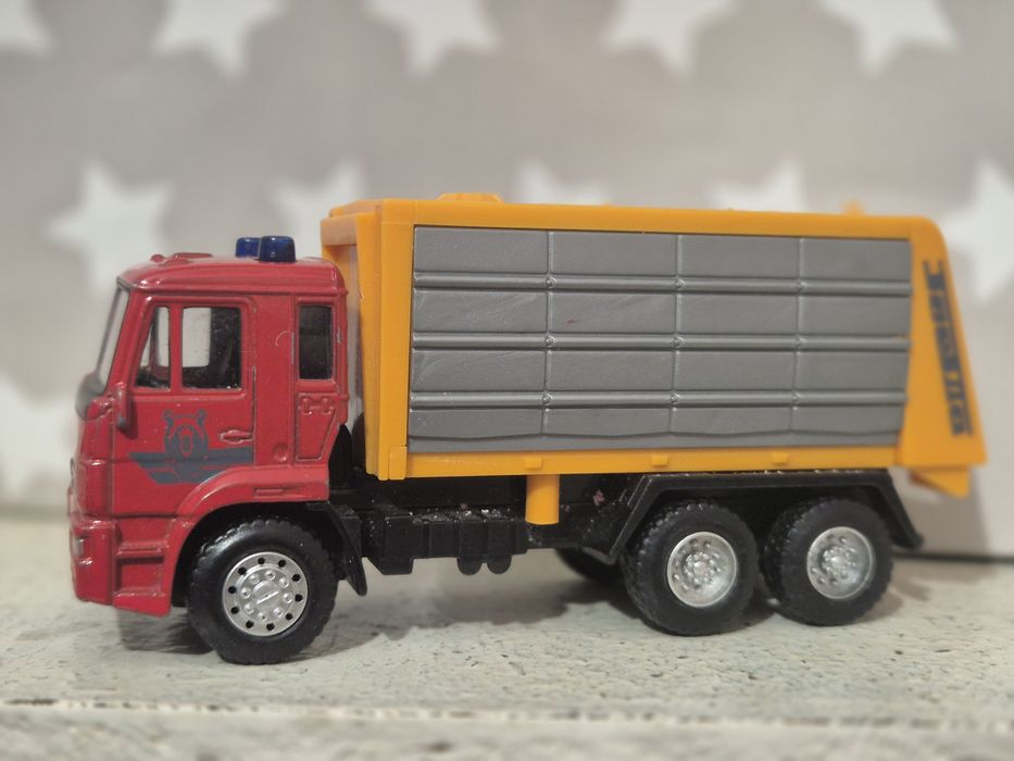 Металеві машинки модельки хотвілс