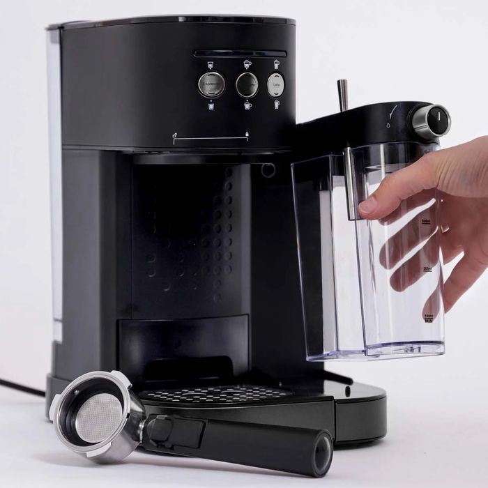 Kolbowy ekspres ciśnieniowy BluMill Caffee machine 1470 W srebrny