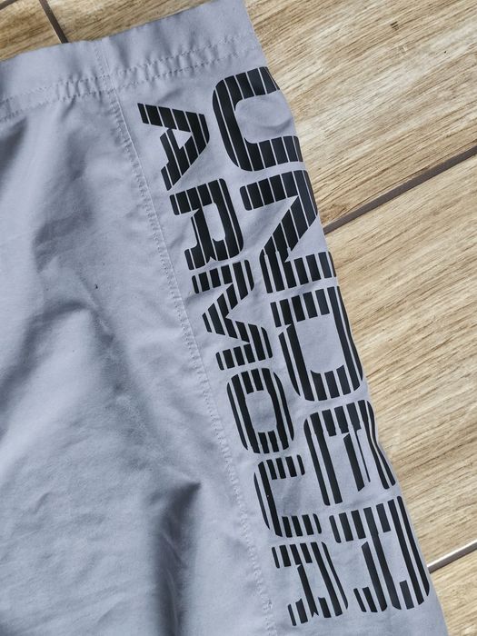 kapielowki spodenki UNDER ARMOUR Heatgear roz. L - jak NOWE
