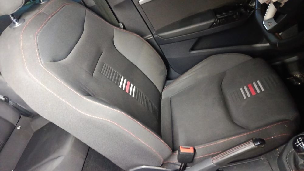 Conjunto de bancos SEAT Ibiza V (KJ1)