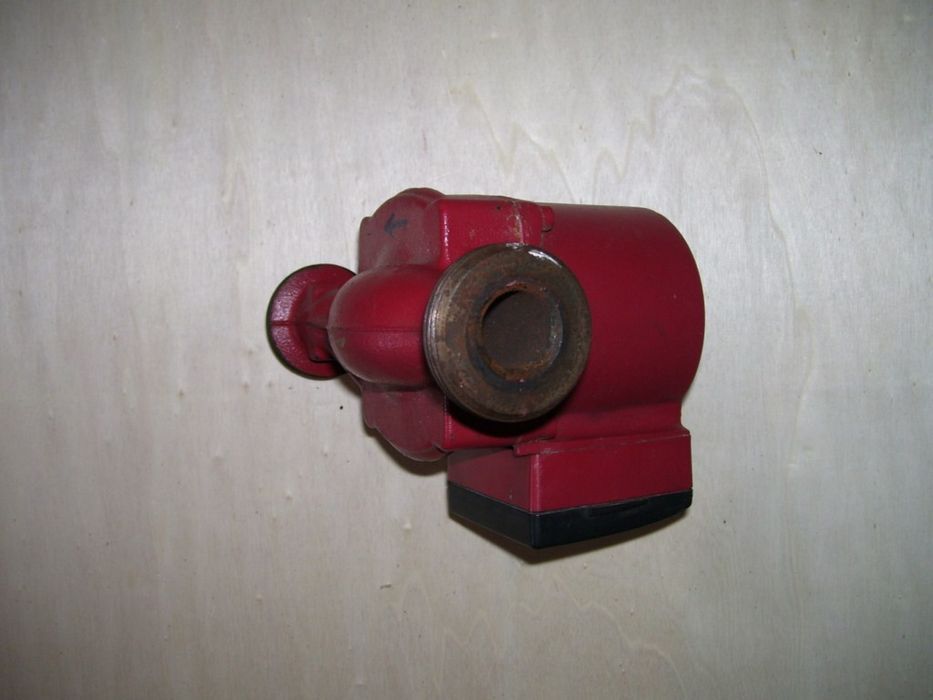 pompa c.o. grundfos ups 25-40 rozstaw 180 +gwarancja