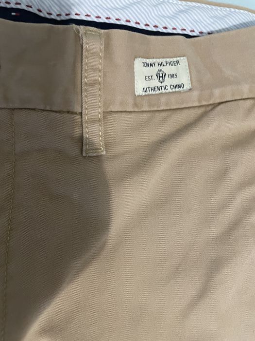 Calças Bege Tommy Hilfiger