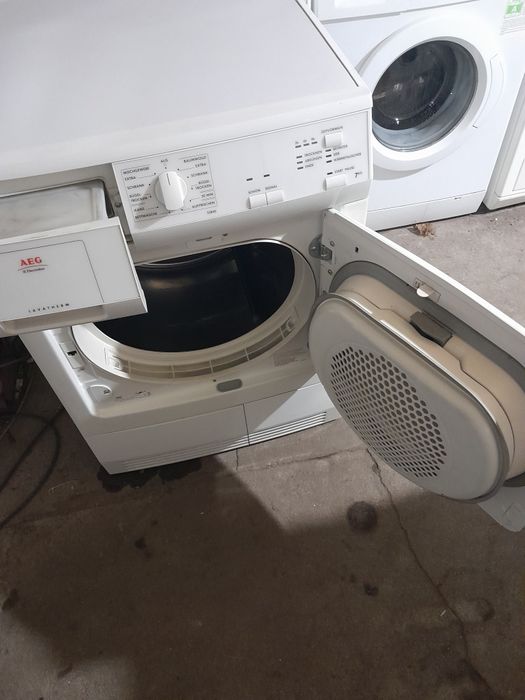 Suszarka kondesacyina AEG 7kg