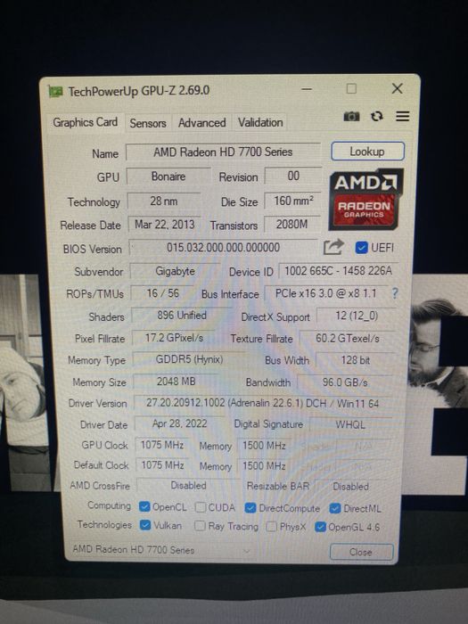 AMD Radeon HD 7700 2gb