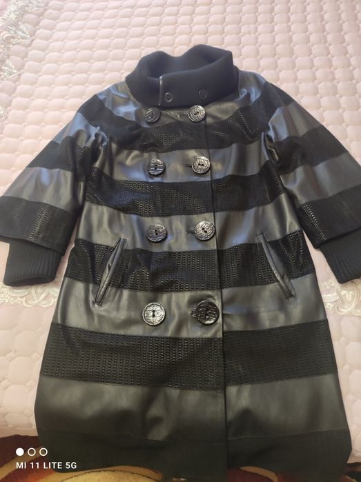 Плащ- пальто шкіряне, МУКАЧЕВО