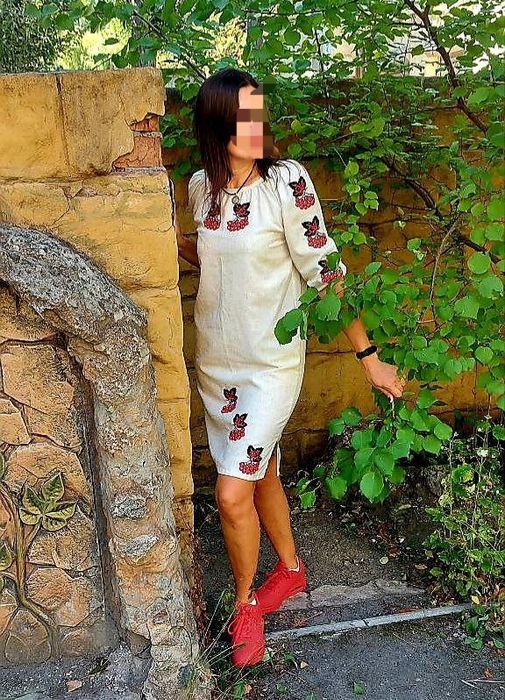 Вишита сукня "Червона калина". Льон р.S/M"