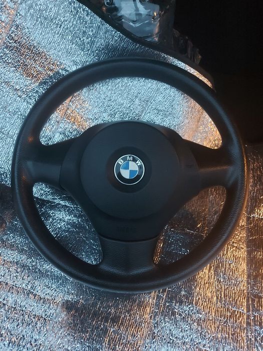 Кермо, руль, подушка BMW E87 (E90 E91 E81 E82 E84) BMW 1 airbag