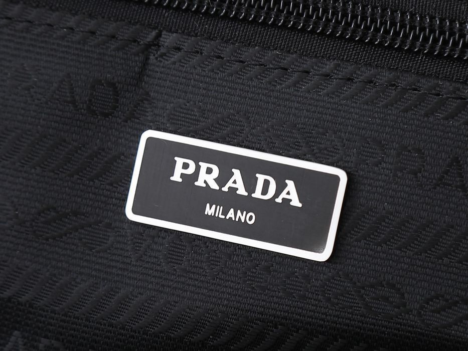 Жіноча сумка Prada 50x22.5x26