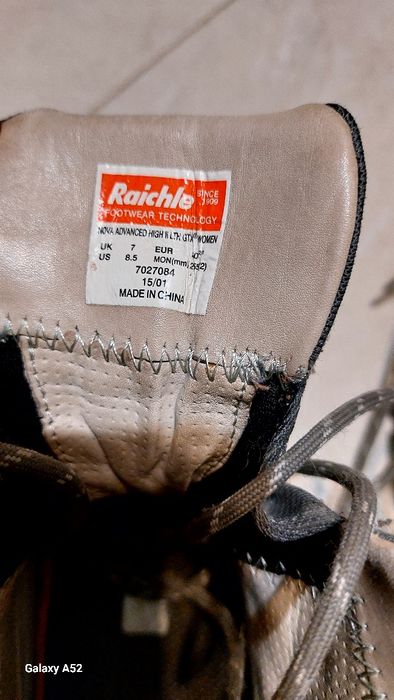 Buty górskie Mammut.