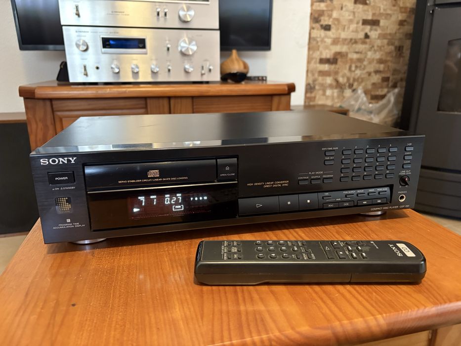 Leitor de CDs Sony CDP-591