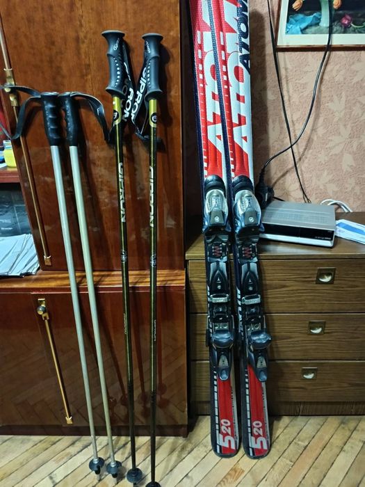 Горные лыжи Atomic