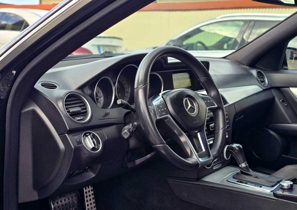 Mercedes-Benz C200 Avantgarde 2.2 136Cv 7G-tronic