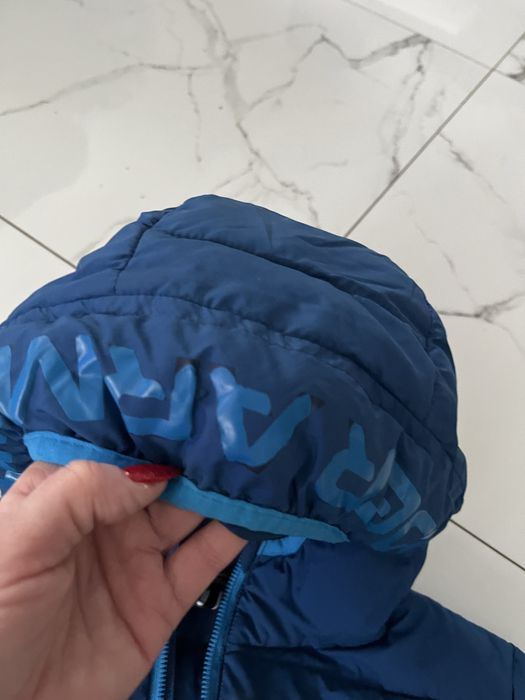 Kurtka Under Armour YMD 10/12 lat