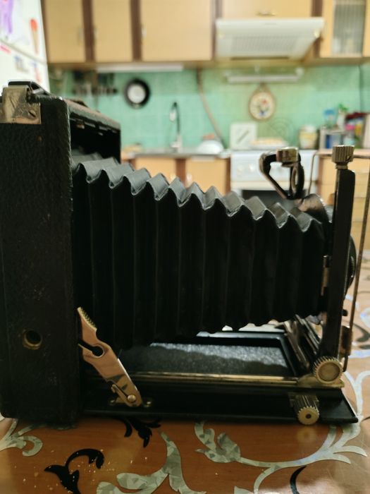 Продам фотоаппарат Compur