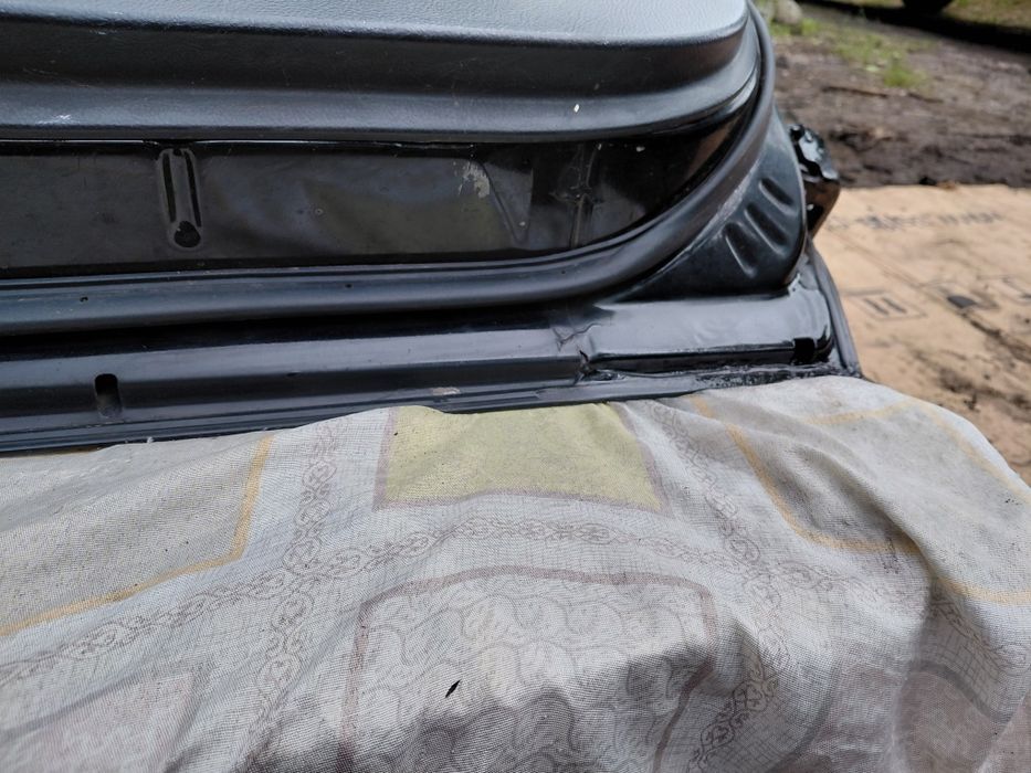 Drzwi kompletne prawe,lewe czarne toyota Celina 7
