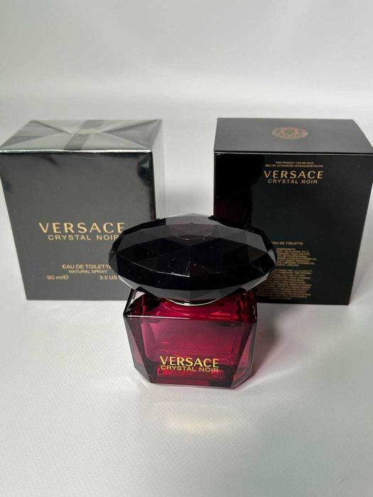Парфумована вода Versace Crystal Noir