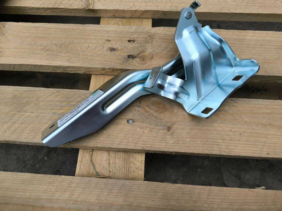 Петлі капота на Nissan Qashqai j11 Rogue Sport, завіси капота петли