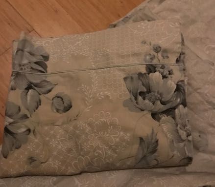 2 fronhas para cama de casal