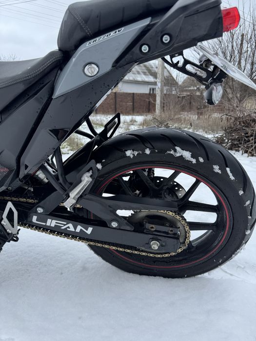 Продам lifan sr220