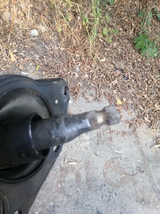 Рулевой вал рекстон