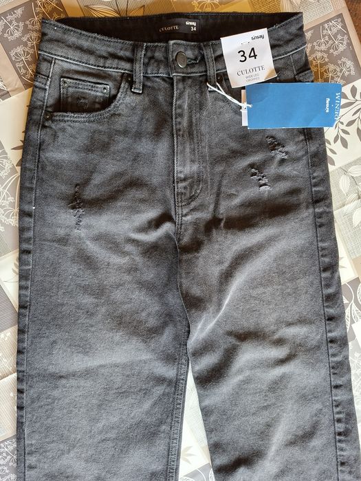 Spodnie nowe 34 dżinsowe