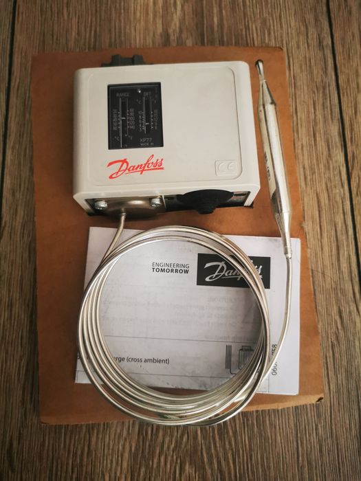 Termostat DANFOSS KP77