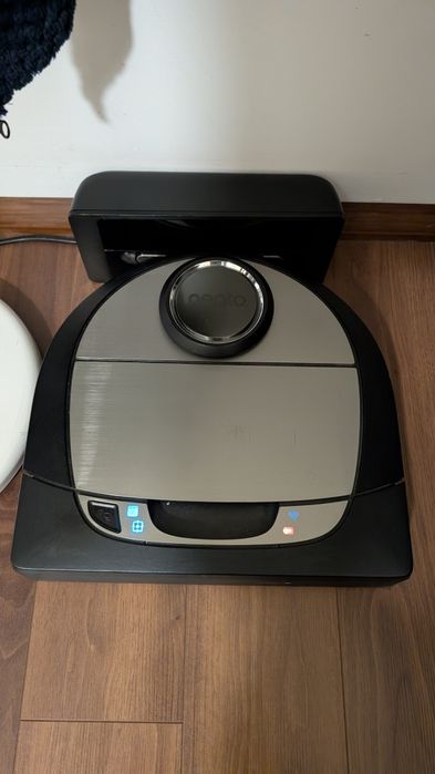 Robot Aspirador NEATO D7 - Não carrega
