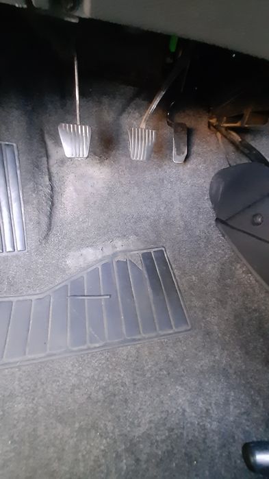 Продам Daewoo Sens 2007+комплект гуми
