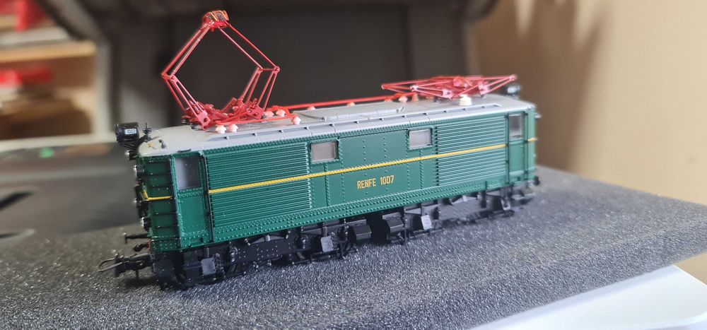 Locomotiva RENFE 1007, ROCO 63813