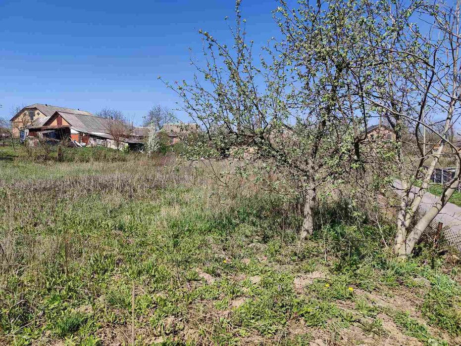 Продам земельну ділянку