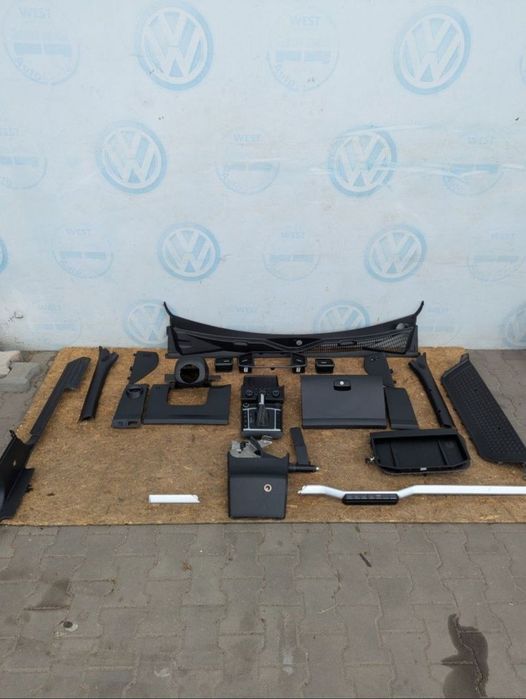 Пластик салону VW Amarok, Амарок