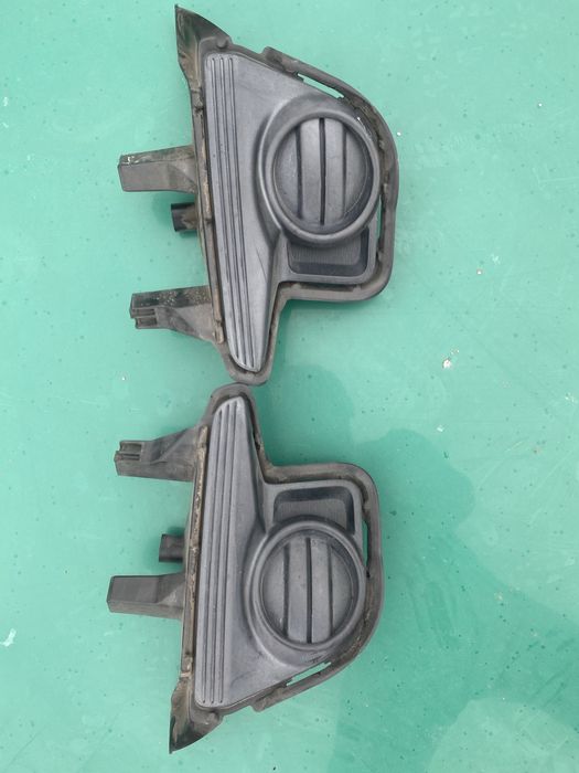 Решітки переднього бампера Toyota Highlander 14-16 без ПТФ