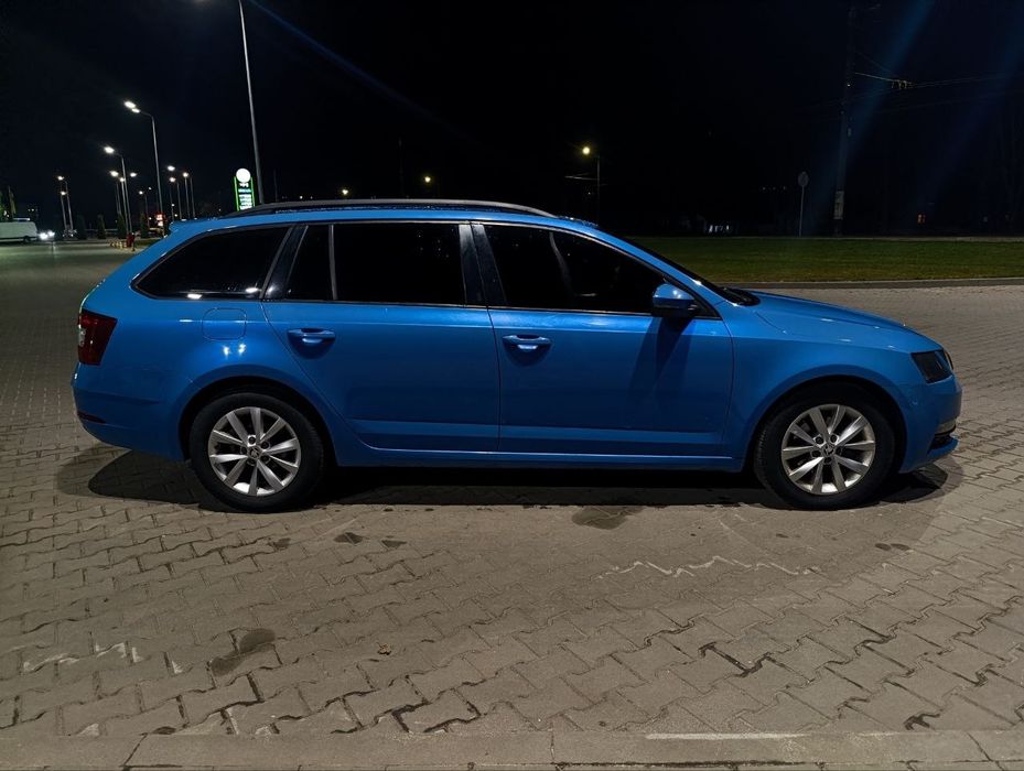 Skoda Octavia 2017 VIN TMBJJ7NE8J0104297 фото оголошення 17 з 22