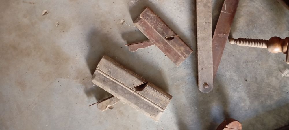 Ferramentas de carpintaria antigas