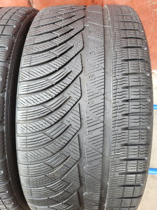 235/35/19 R19 Michelin Pilot Alpin 4 2шт ціна за 1шт шини