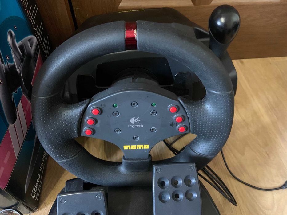 Ігровий руль Logitech Momo Racing 240° PC/PS тести
